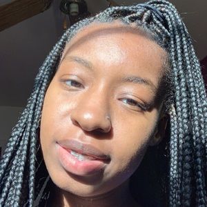 Meet your Posher, Patrica